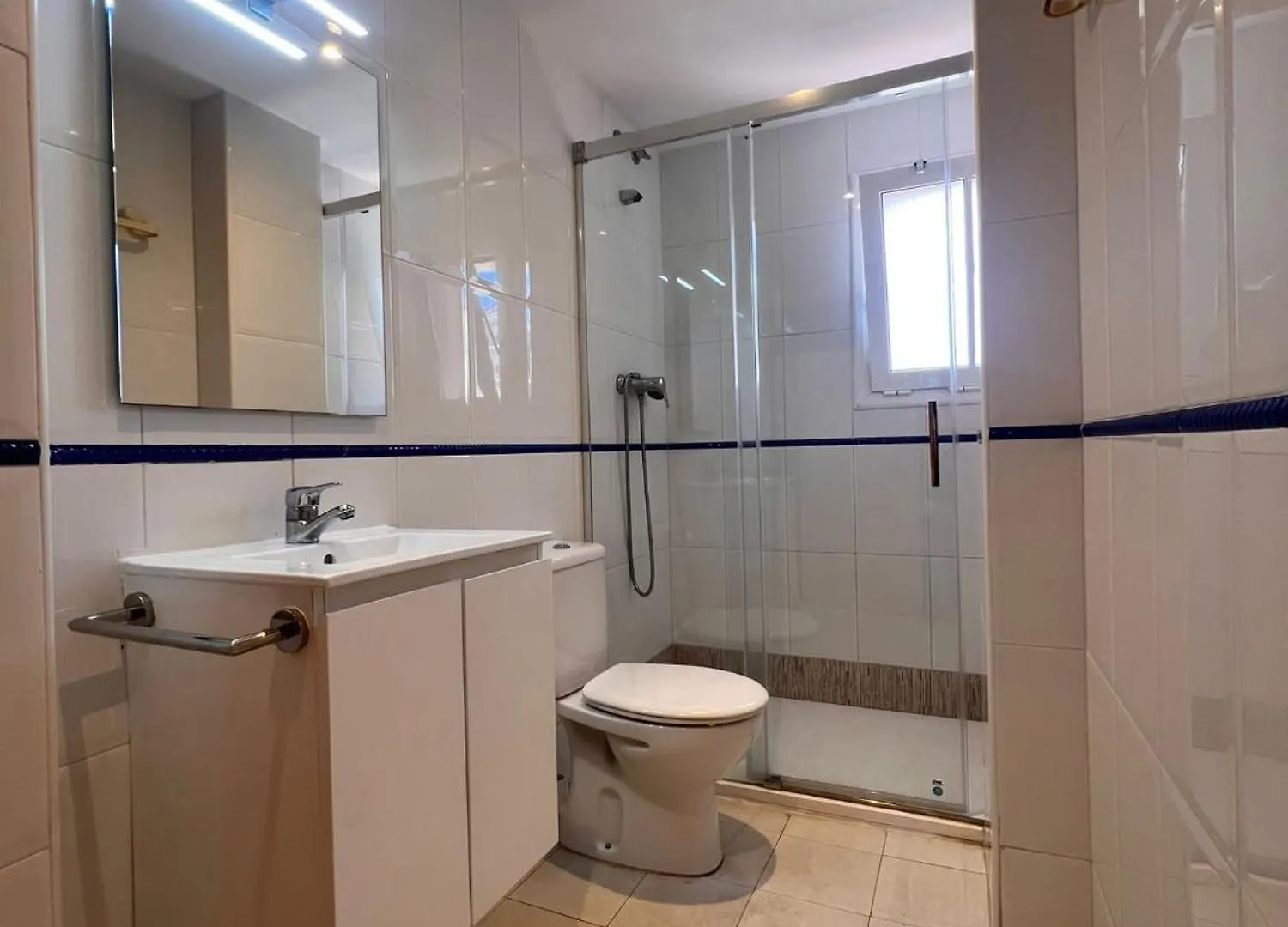 Apcostas Villa De Madrid Blanes Spanien